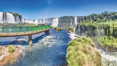 L'Amazonie Douce et le Rio Tapajos - Croisière envoutante et intimiste vers les plus belles plages de l'Amazone - Rio, vibrante et éternelle, et séjour d'exception aux chutes d'Iguaçu