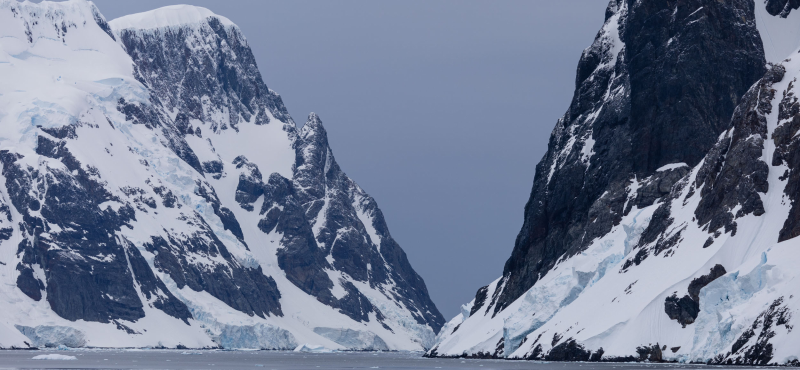 Objectif 66°33' : l'Antarctique du Cercle Polaire