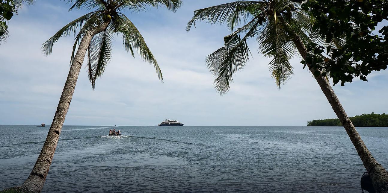 Îles, villes et volcans d’Indonésie