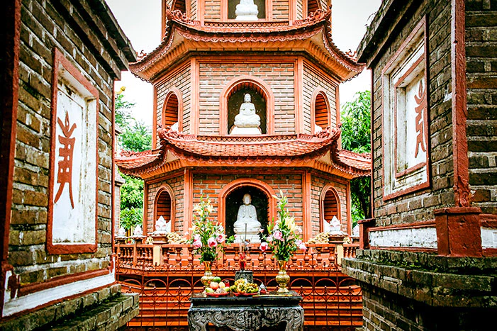 Croisière sur le fleuve Rouge, de la baie d’Halong à Hanoï