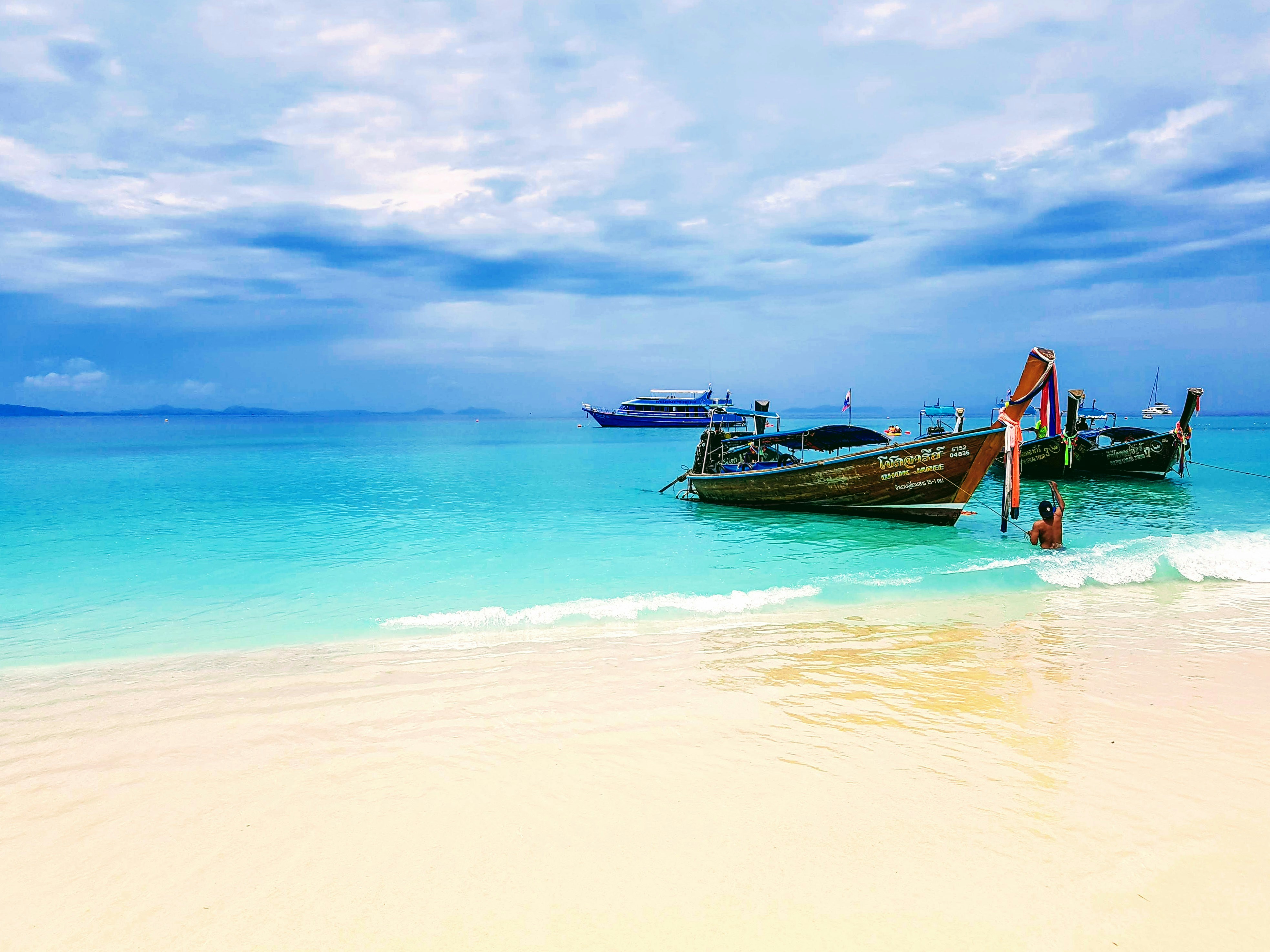 Splendeurs de l'Asie du Sud-Est : Croisière en Indonésie, Malaisie et Thaïlande